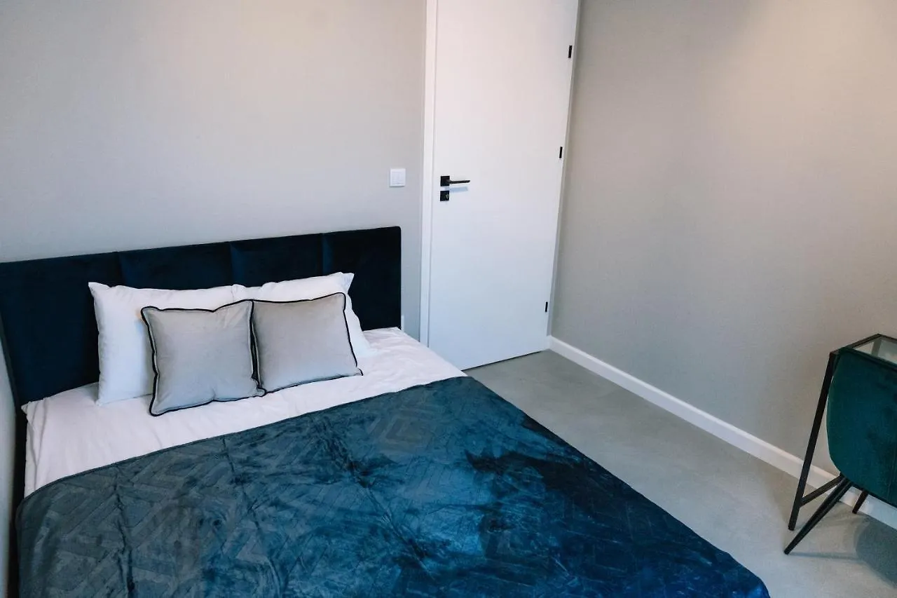 شقة Warsaw Prestige Suites - Two-Level Loft, 72M2, 1000Mbs Internet, Parking, Gym - By Rentujemy بولندا