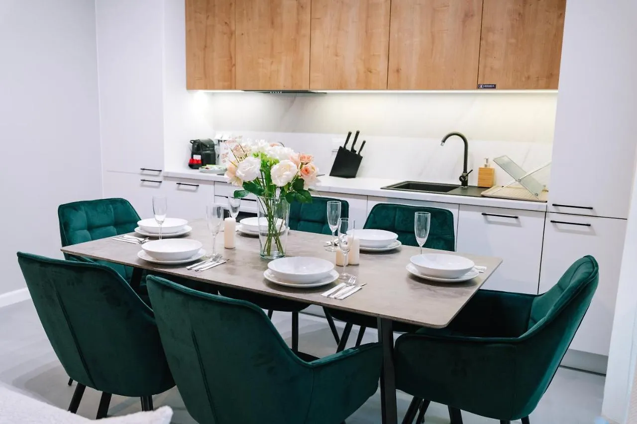 شقة Warsaw Prestige Suites - Two-Level Loft, 72M2, 1000Mbs Internet, Parking, Gym - By Rentujemy