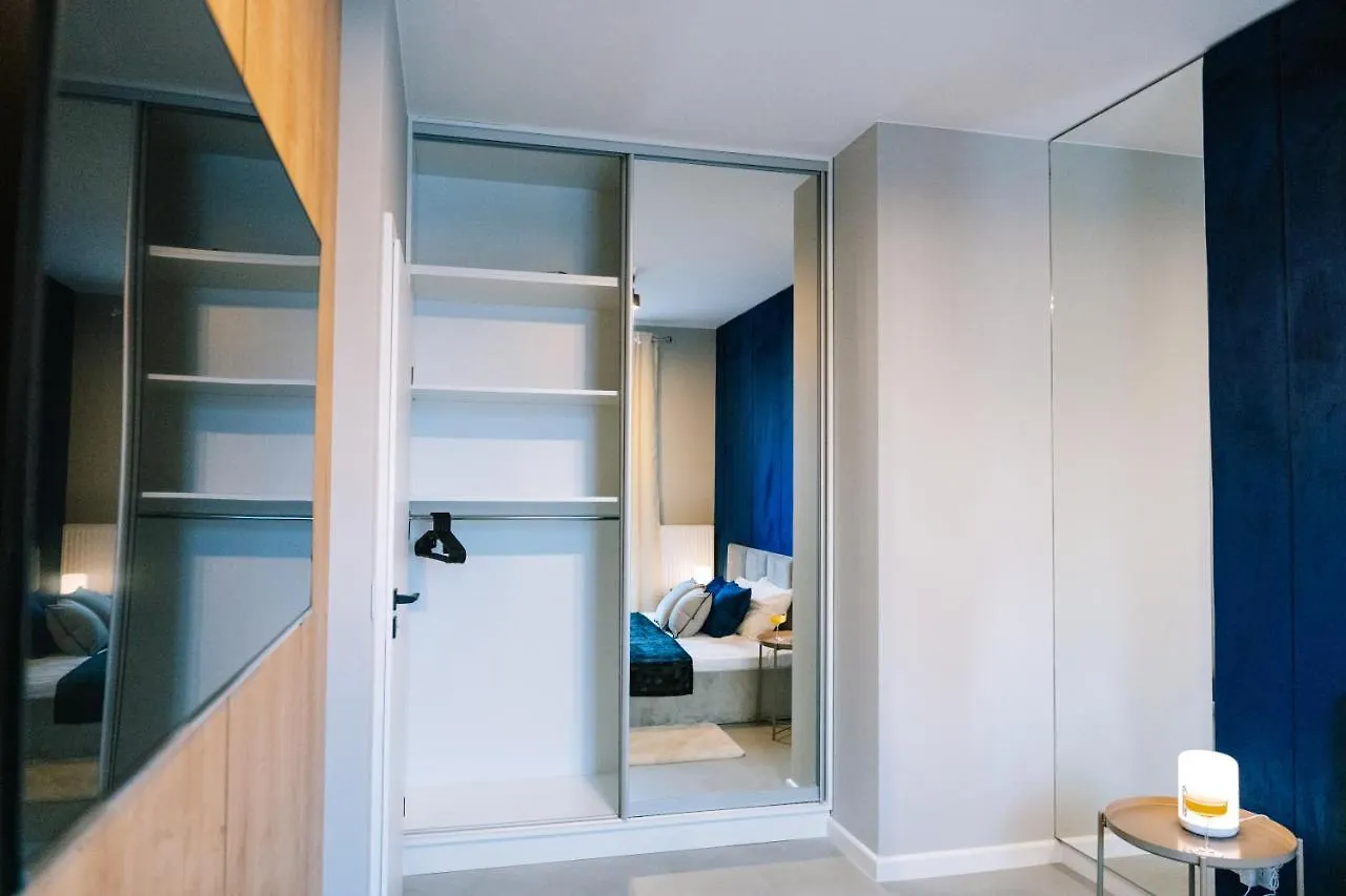 شقة Warsaw Prestige Suites - Two-Level Loft, 72M2, 1000Mbs Internet, Parking, Gym - By Rentujemy بولندا